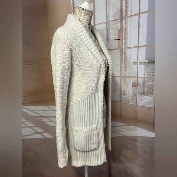 🛍️CAT & JACK Ivory boucle and ribbed knit cardigan sweater size XL. - Picture 9 of 11